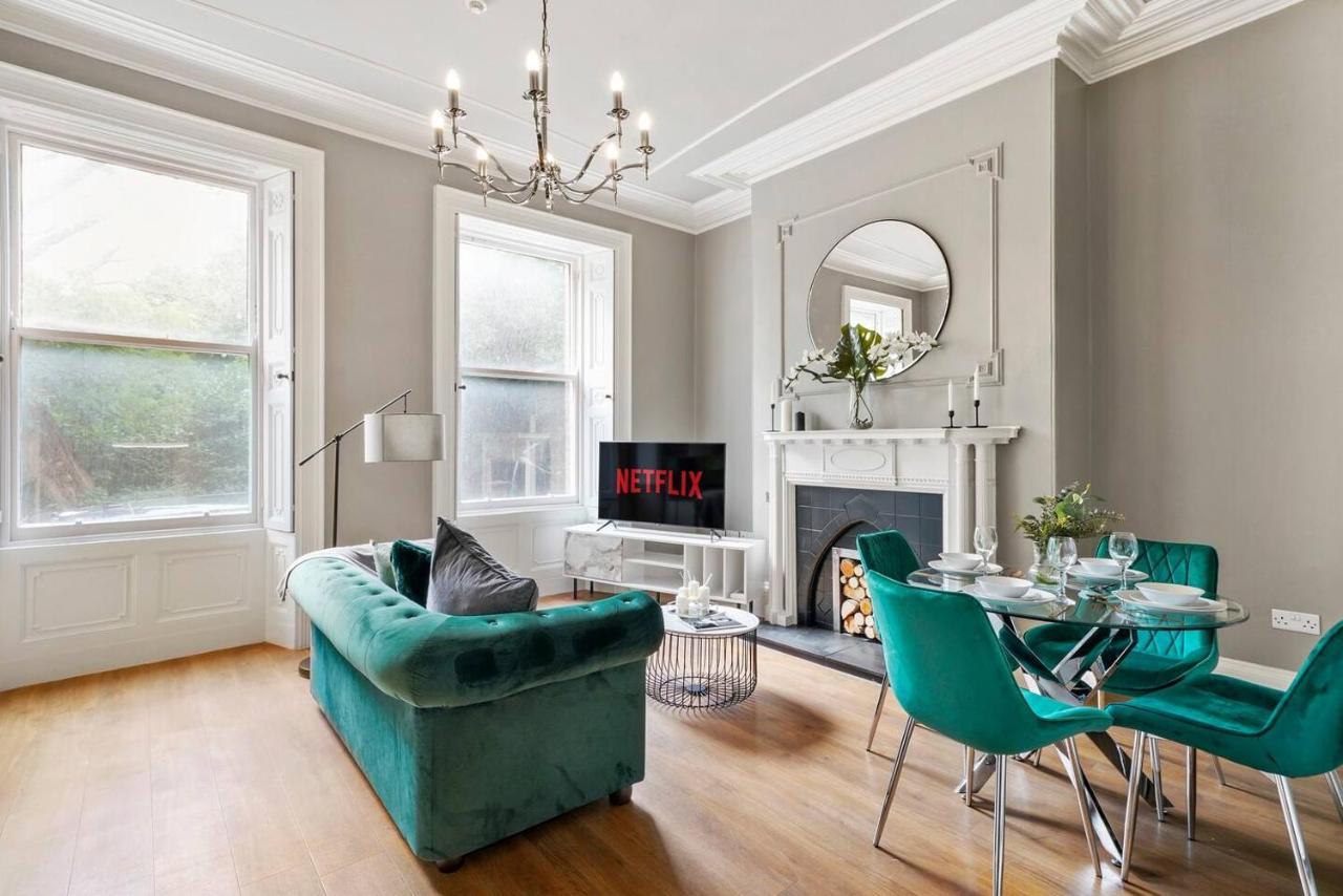 Lovely Central Wakefield Apartment - Parking エクステリア 写真